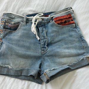 Pilcro Jean Shorts sz. 27